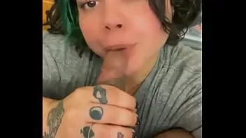 Reproduzir Me adicione no snap veethatsme22 para me ver foder meus amigos