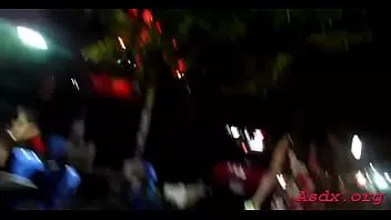 Reproduzir Fascinante querida desfruta de uma excelente foda traseira