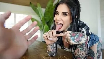 Odtwórz Krągła macocha joanna angel chce kutasa swojego pasierba po wyjściu z więzienia