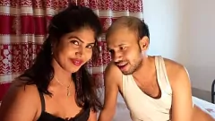 play La seductora de ébano amateur Sumona y su amante Manik Mia en intenso coño follando y corriendo acción