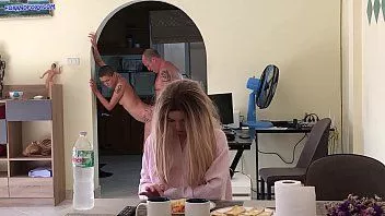 play Amatör yaramaz üvey kız hid içinde the buzdolabı ve var göt sikme itibaren baba süre anne izlemek tv