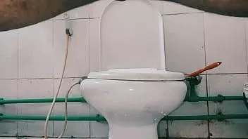 Reproducir Bangladesí chico la masturbación en cuarto de baño