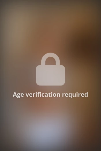 Star du porno Kira Queen